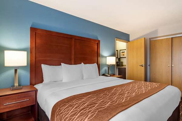 Suite - Comfort Inn & Suites Lee's Summit - I-470, Exit 12