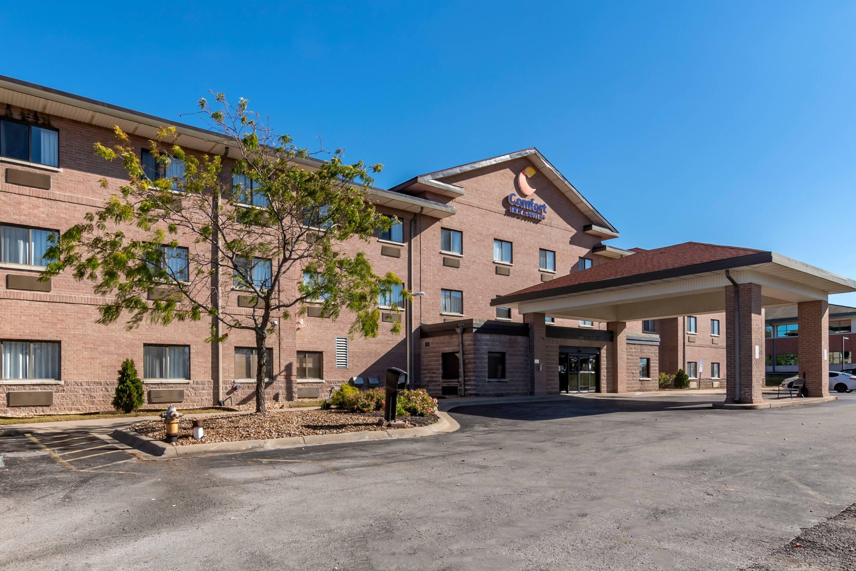 Hotel exterior | Comfort Inn & Suites Lees Summit - Kansas City