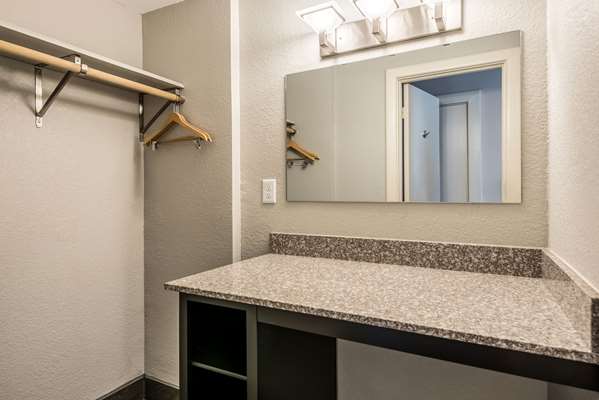  - Hotel Bothwell Sedalia