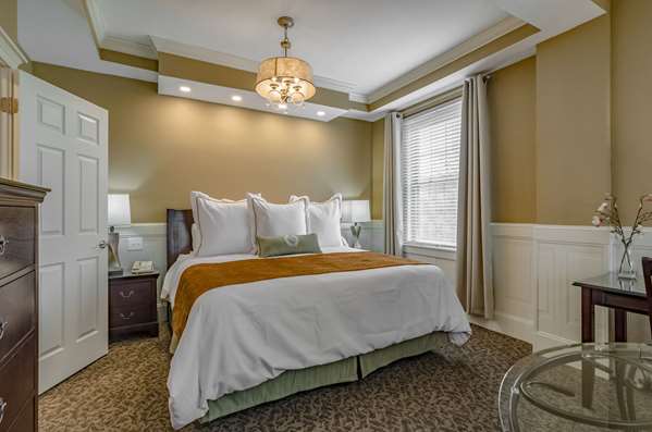 Suite - Hotel Bothwell Sedalia