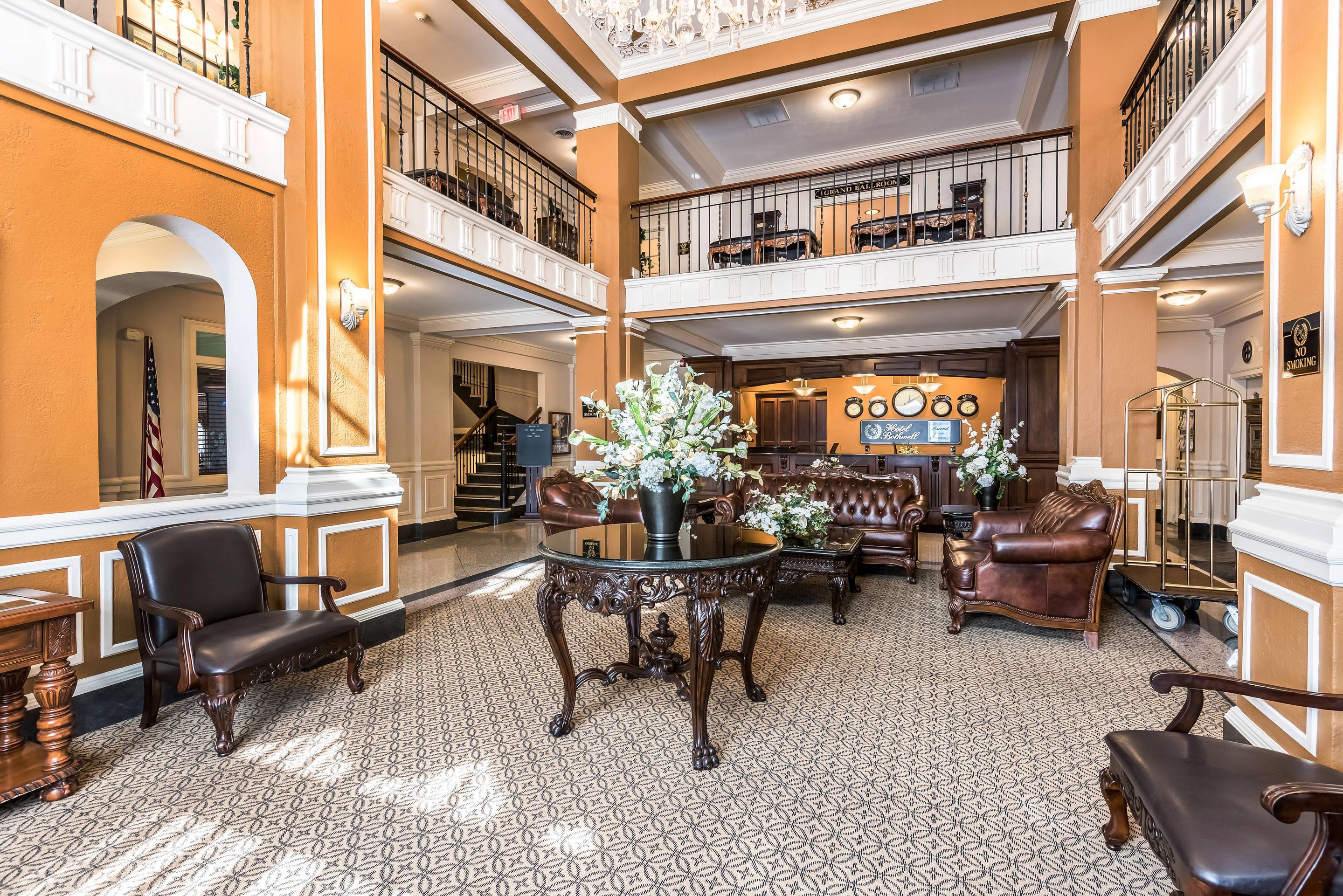 Hotel lobby | Hotel Bothwell Sedalia Central District, Ascend Hotel Collection