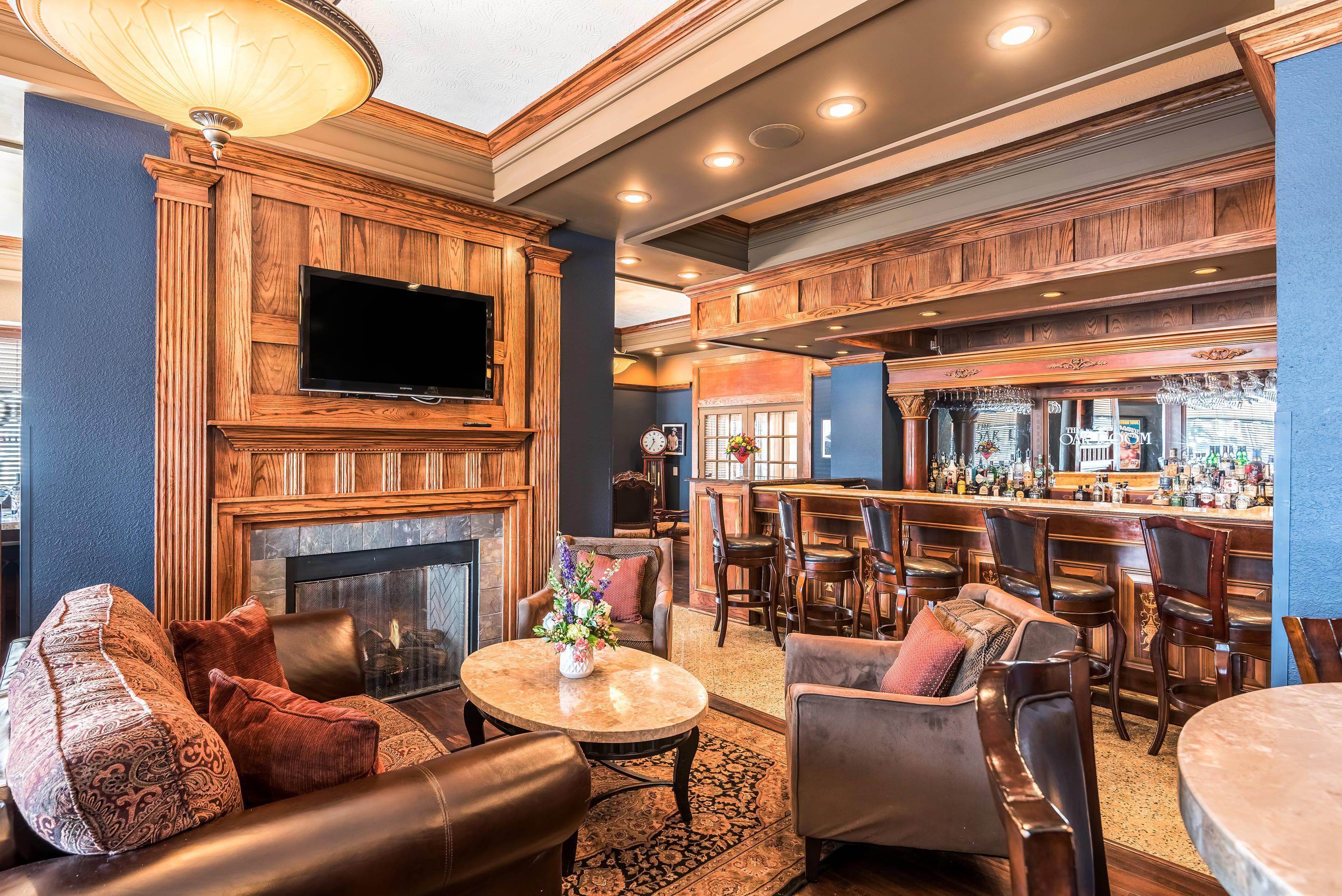 On-site restaurant | Hotel Bothwell Sedalia Central District, Ascend Hotel Collection