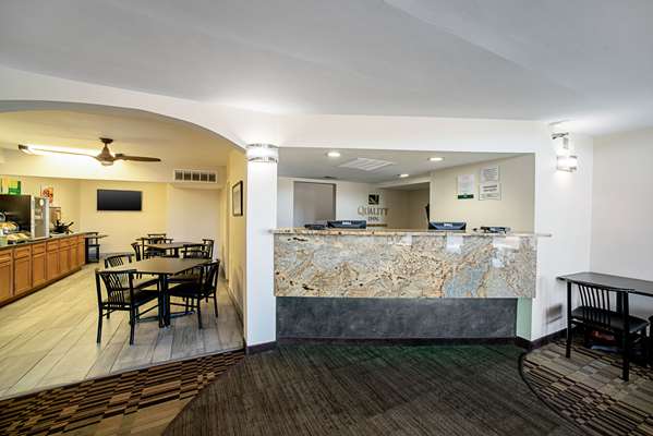  - Quality Inn near Six Flags Pacific - I-44, Exit 257