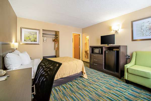  - Quality Inn near Six Flags Pacific - I-44, Exit 257