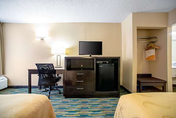  - Quality Inn near Six Flags Pacific - I-44, Exit 257