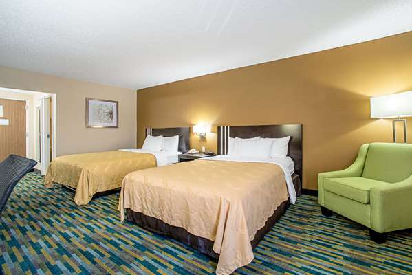  - Quality Inn near Six Flags Pacific - I-44, Exit 257