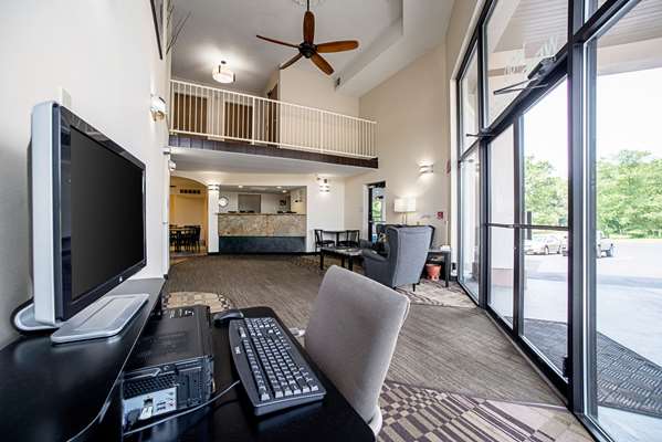 Conference Area - Quality Inn near Six Flags Pacific - I-44, Exit 257