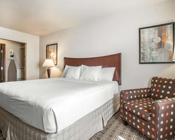 Suite - MainStay Suites St Robert