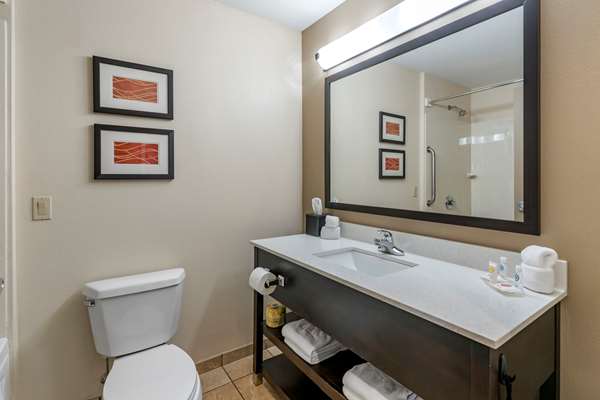  - Comfort Inn Sullivan
