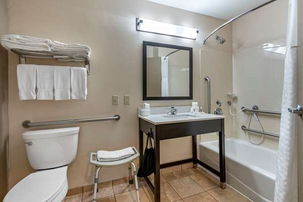  - Comfort Inn Sullivan