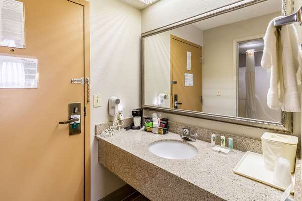  - Quality Inn Rolla