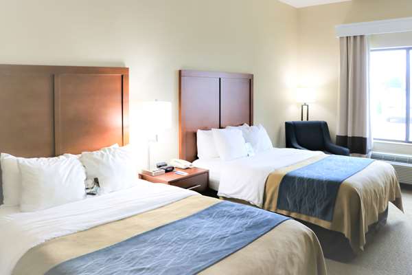  - Comfort Inn & Suites Sikeston - I-55, Exit 67