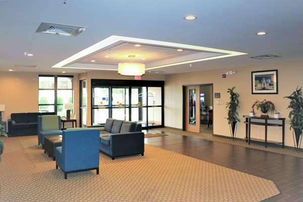  - Comfort Inn & Suites Sikeston - I-55, Exit 67