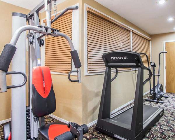 Fitness/ Exercise Room - Quality Inn Belton