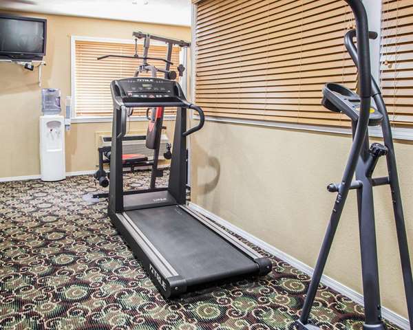 Fitness/ Exercise Room - Quality Inn Belton