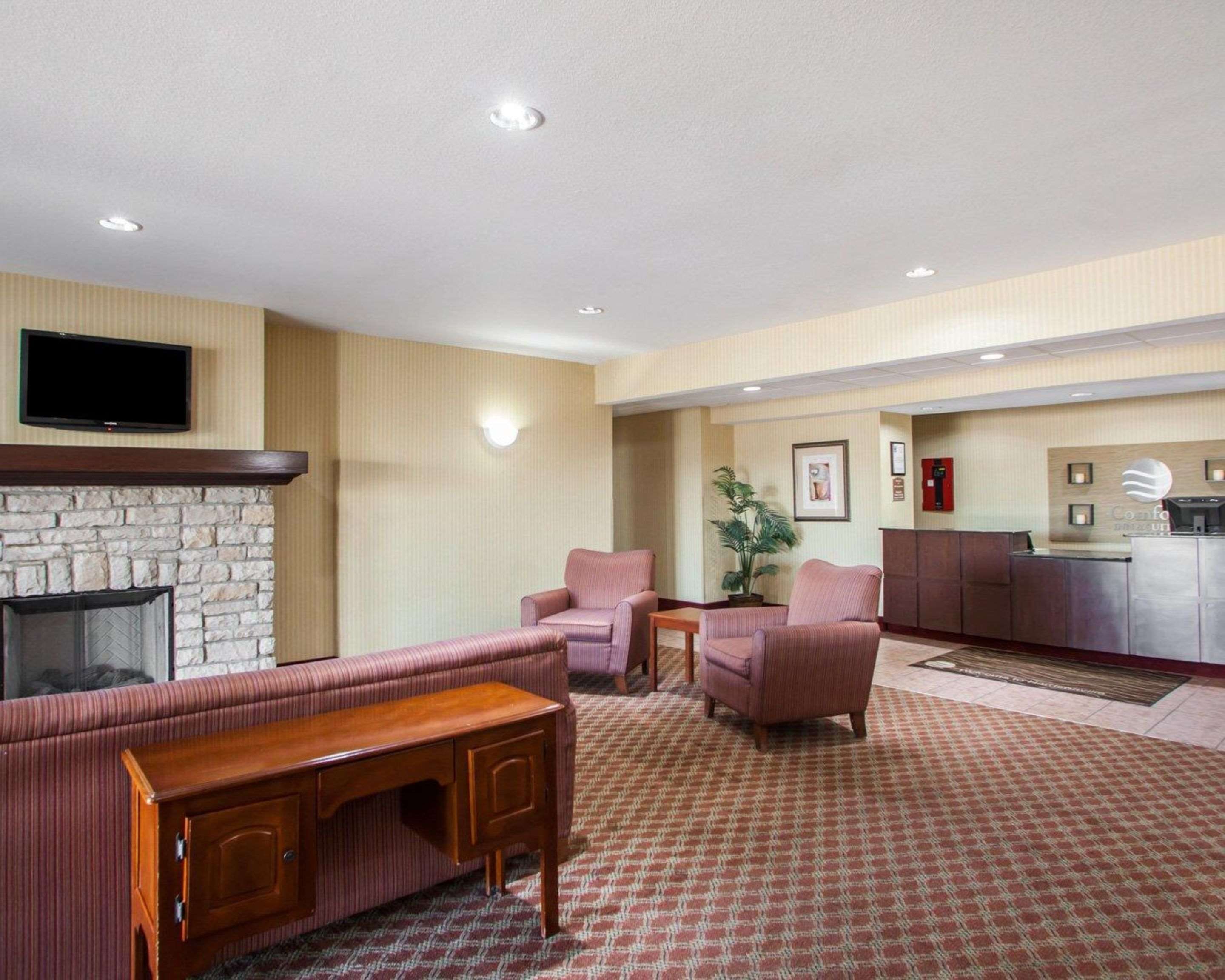 Lobby with fireplace