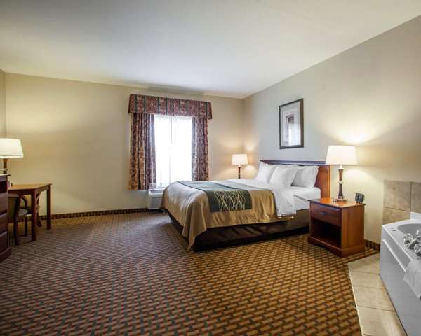  - Comfort Inn & Suites Harrisonville