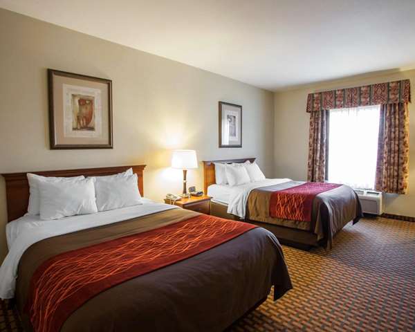  - Comfort Inn & Suites Harrisonville