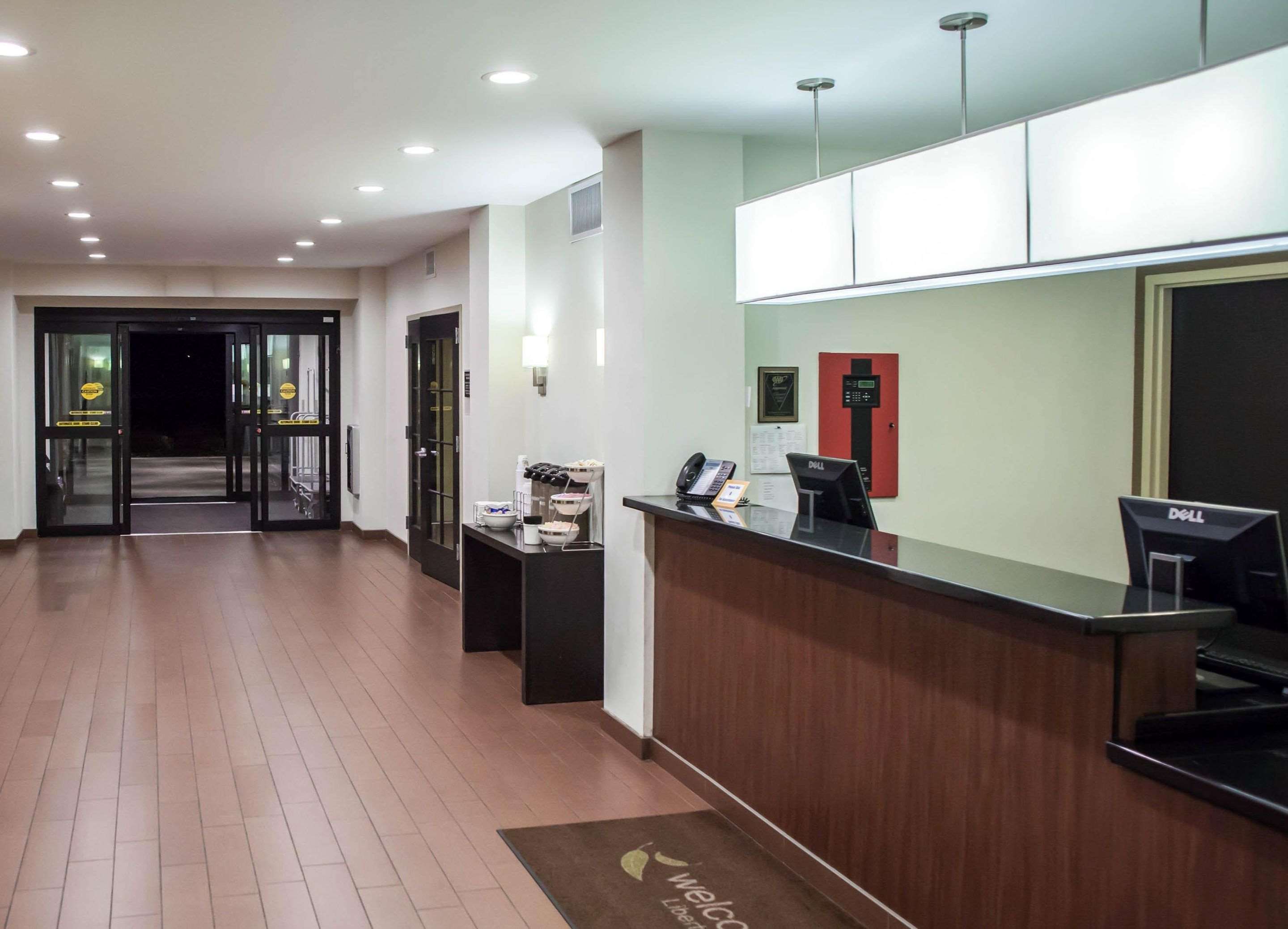 Enjoy coffee in the lobby | Sleep Inn & Suites Indoor Waterpark