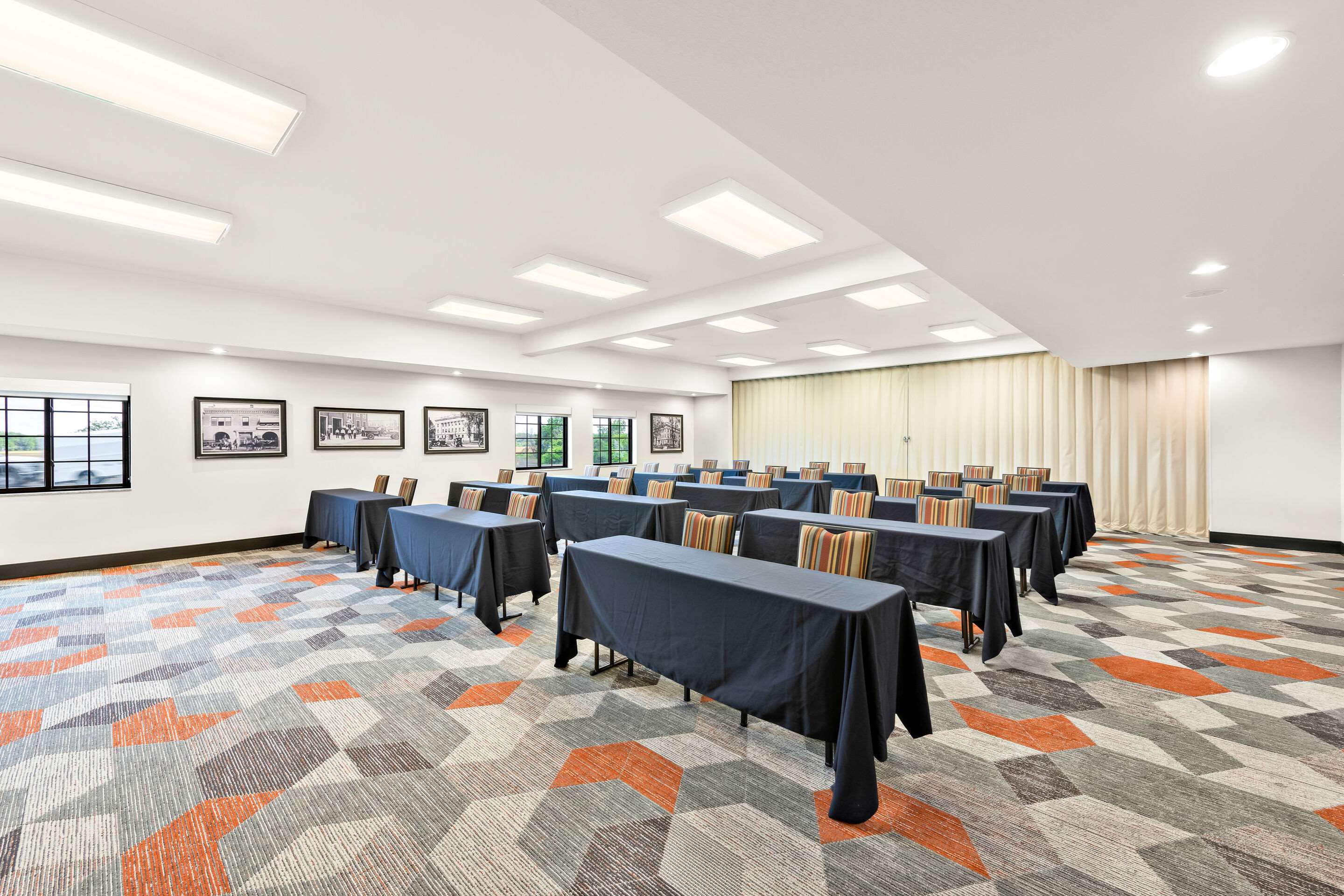 Meeting room | Comfort Inn & Suites Chillicothe