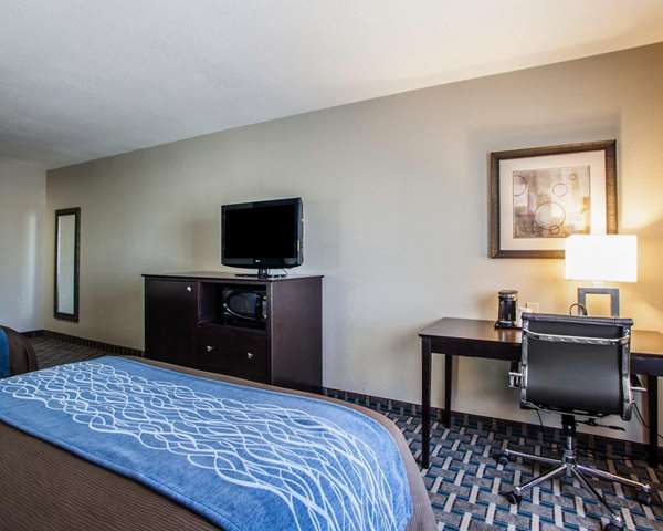  - Comfort Inn East Lee's Summit