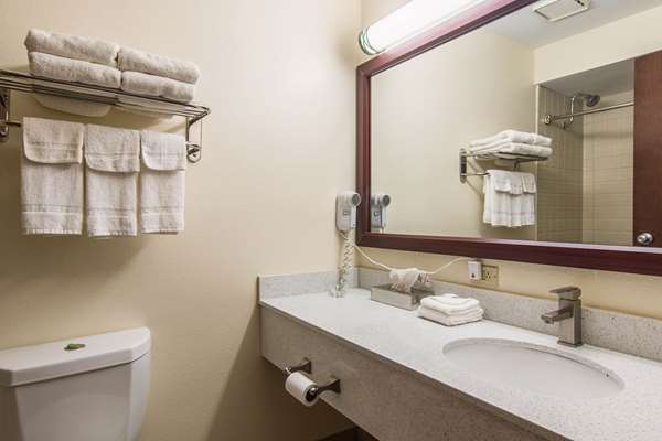  - Quality Inn Foristell - I-70, Exit 203