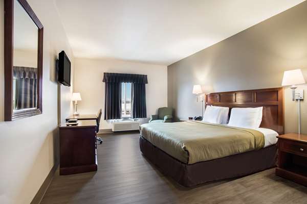  - Econo Lodge Anderson - I-49, Exit 10