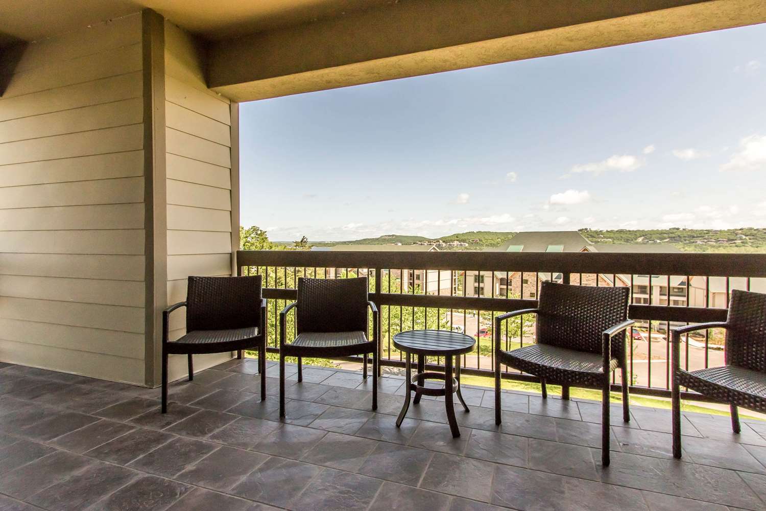 Bluegreen Vacations Paradise Point Resort Hollister, MO See Discounts