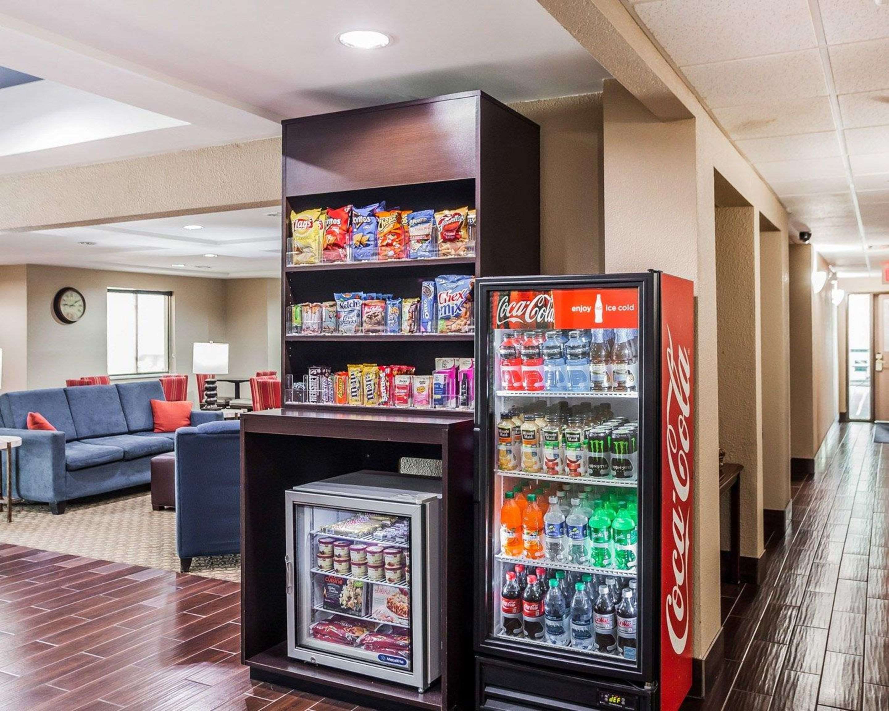 Hotel marketplace
