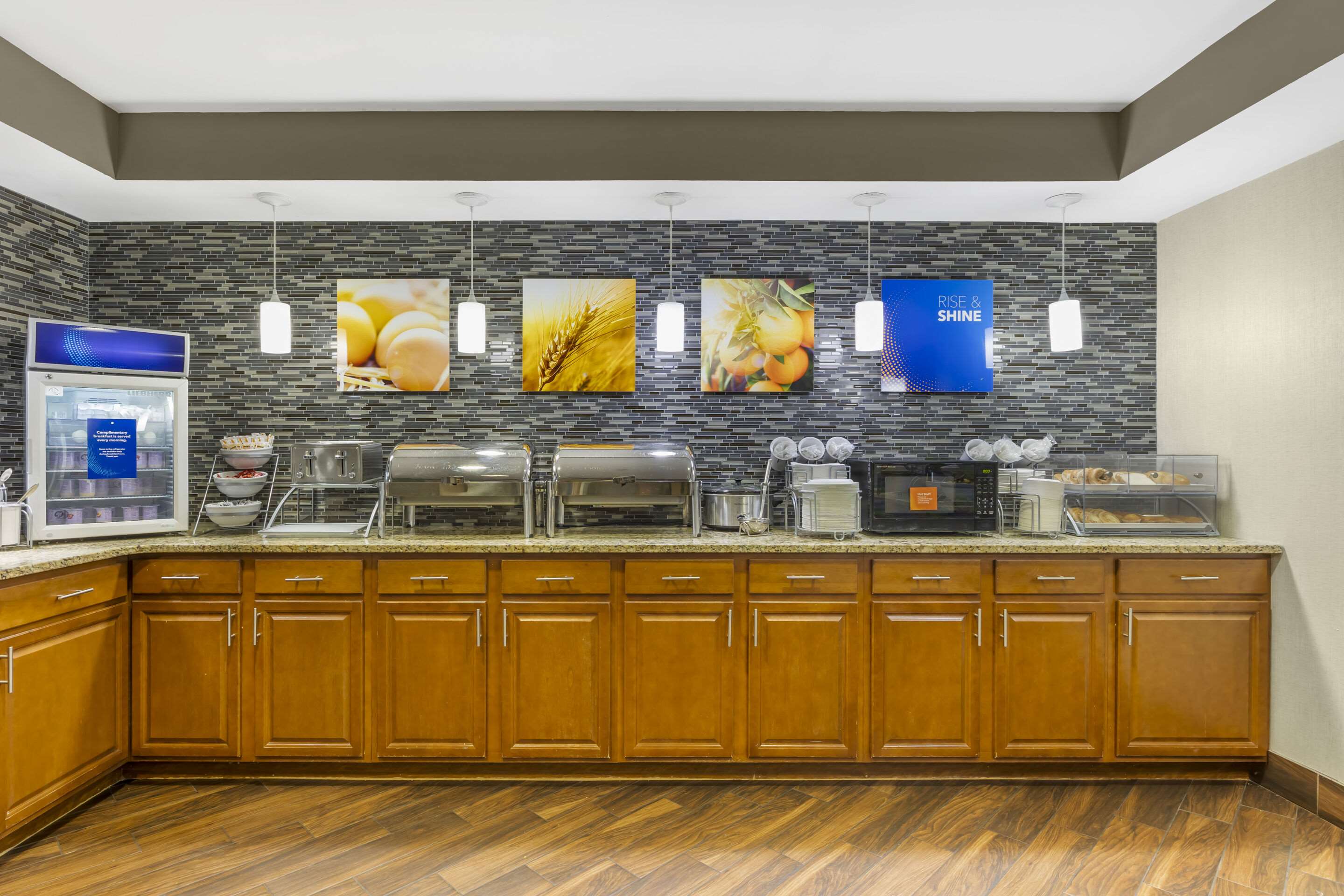 Breakfast area
