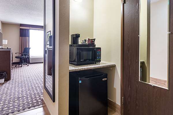  - Quality Inn West Plains