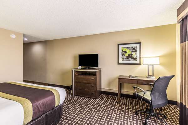  - Quality Inn West Plains