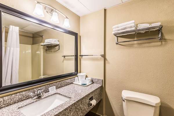  - Quality Inn West Plains