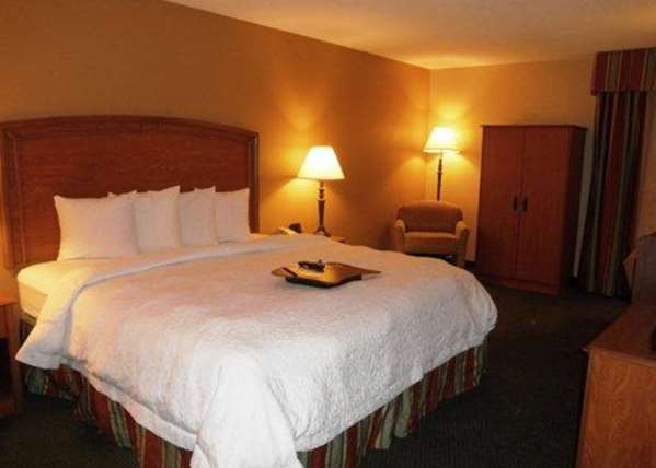  - Quality Inn Florissant - I-270, Exit 26B