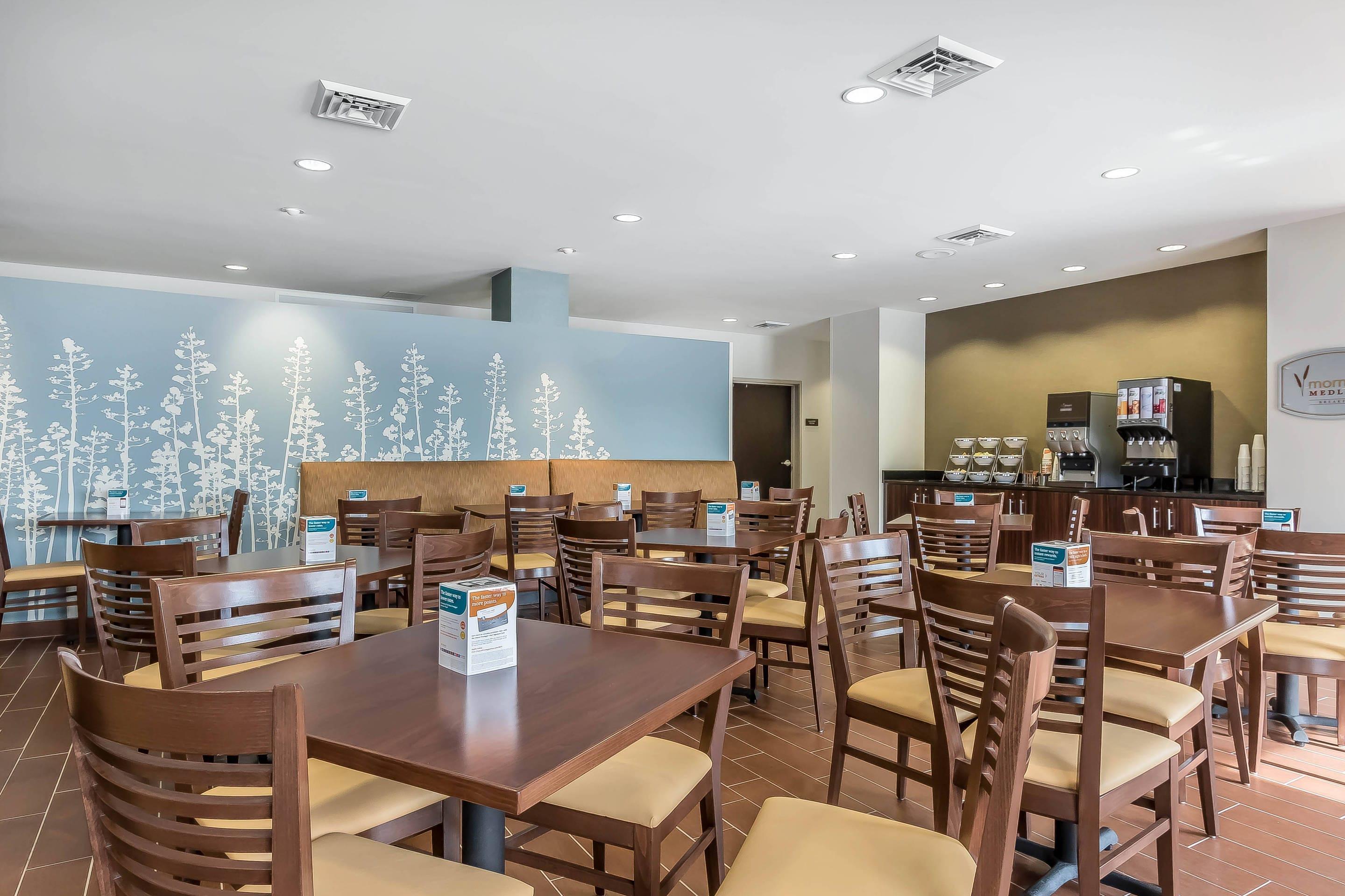 Breakfast area