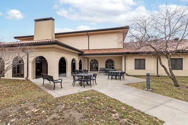  - Unity Hotel & Conference Center Lee's Summit - I-470, Exit 7B