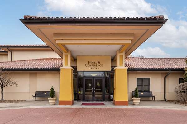 Exterior view - Unity Hotel & Conference Center Lee's Summit - I-470, Exit 7B