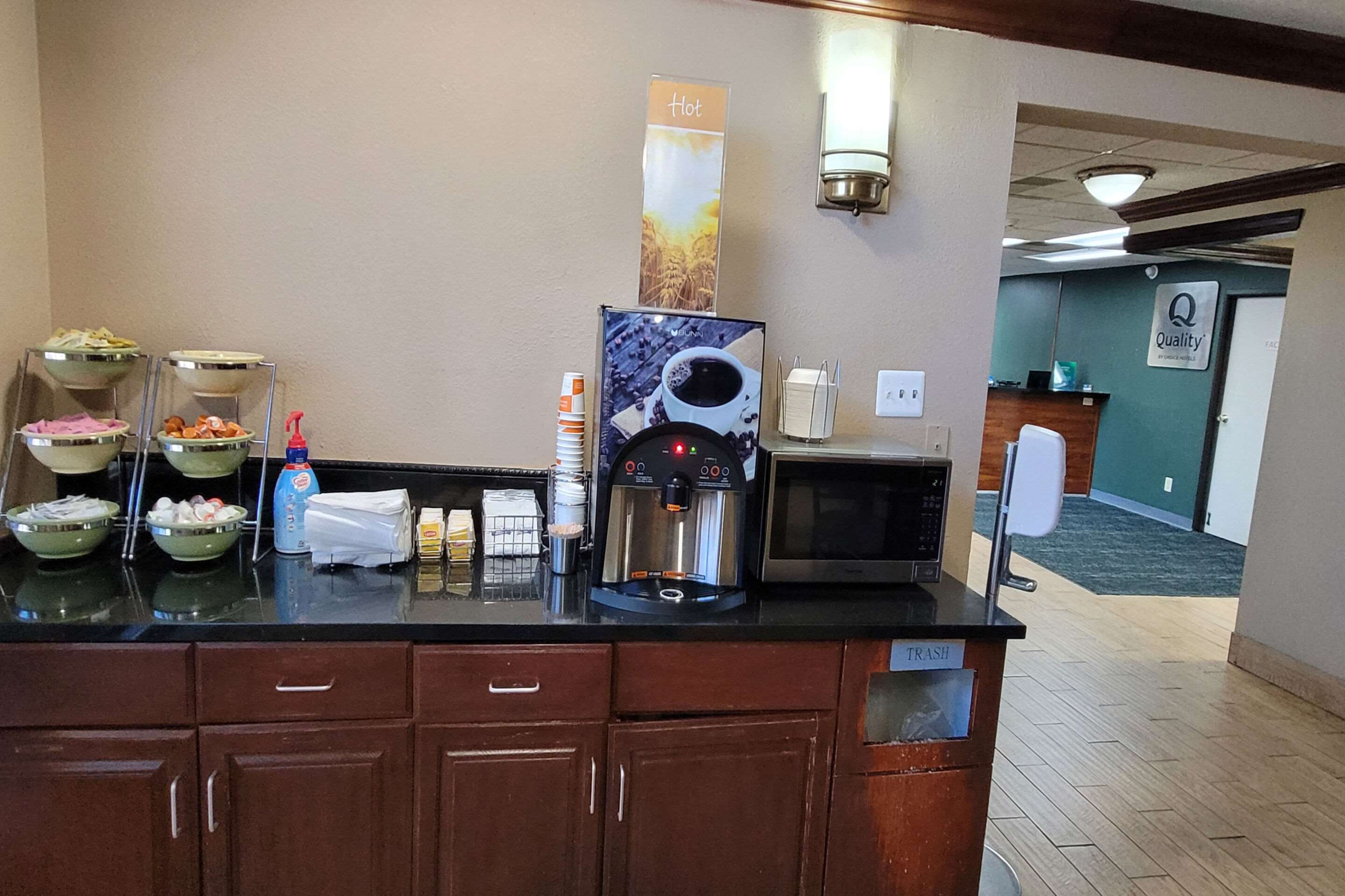 Breakfast area