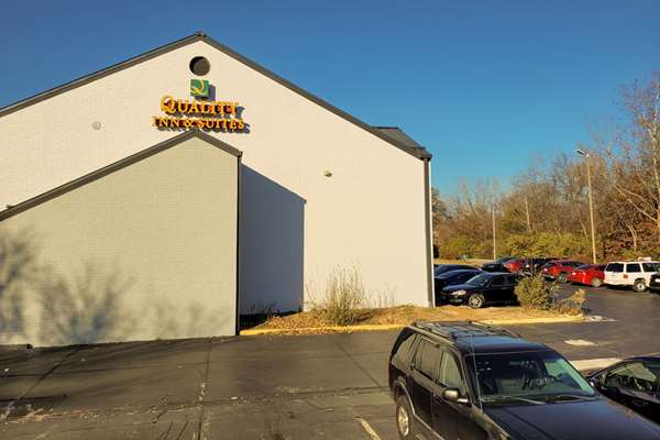 Exterior view - Quality Inn & Suites Columbia - I-70, Exit 128A