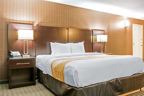 Suite - Quality Inn Festus