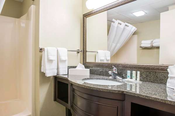  - Quality Inn Festus