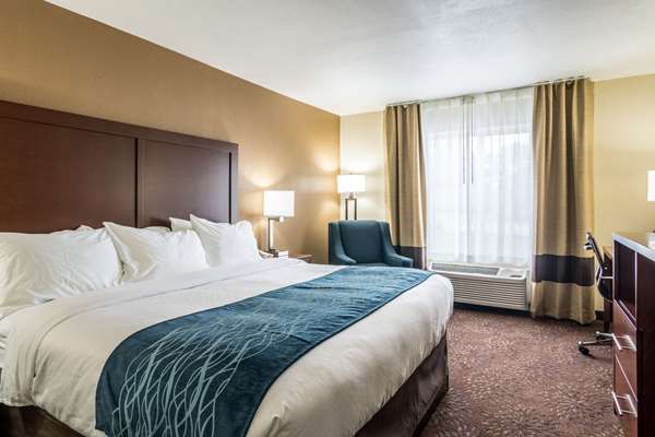  - Comfort Inn & Suites Hannibal