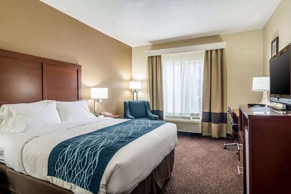  - Comfort Inn & Suites Hannibal