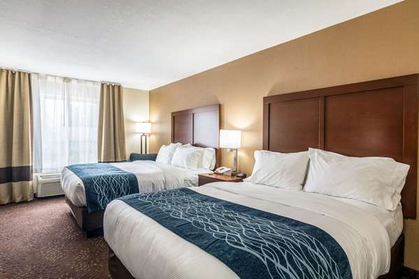  - Comfort Inn & Suites Hannibal