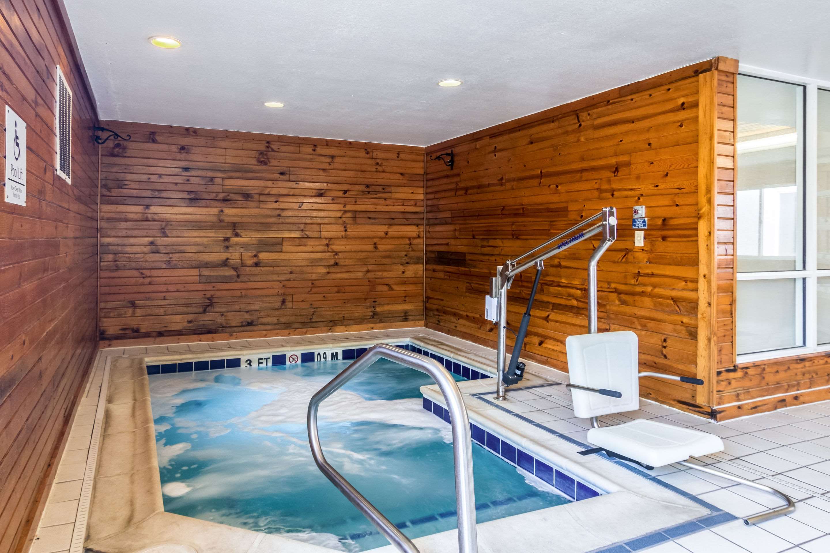 Indoor pool with hot tub