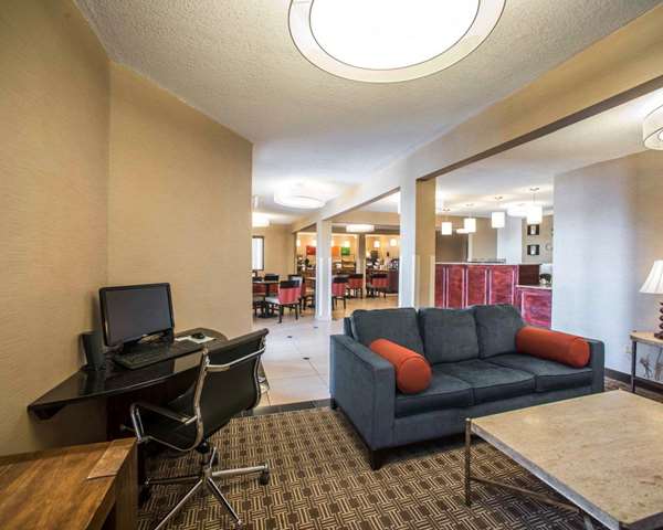 Conference Area - Quality Inn Boonville