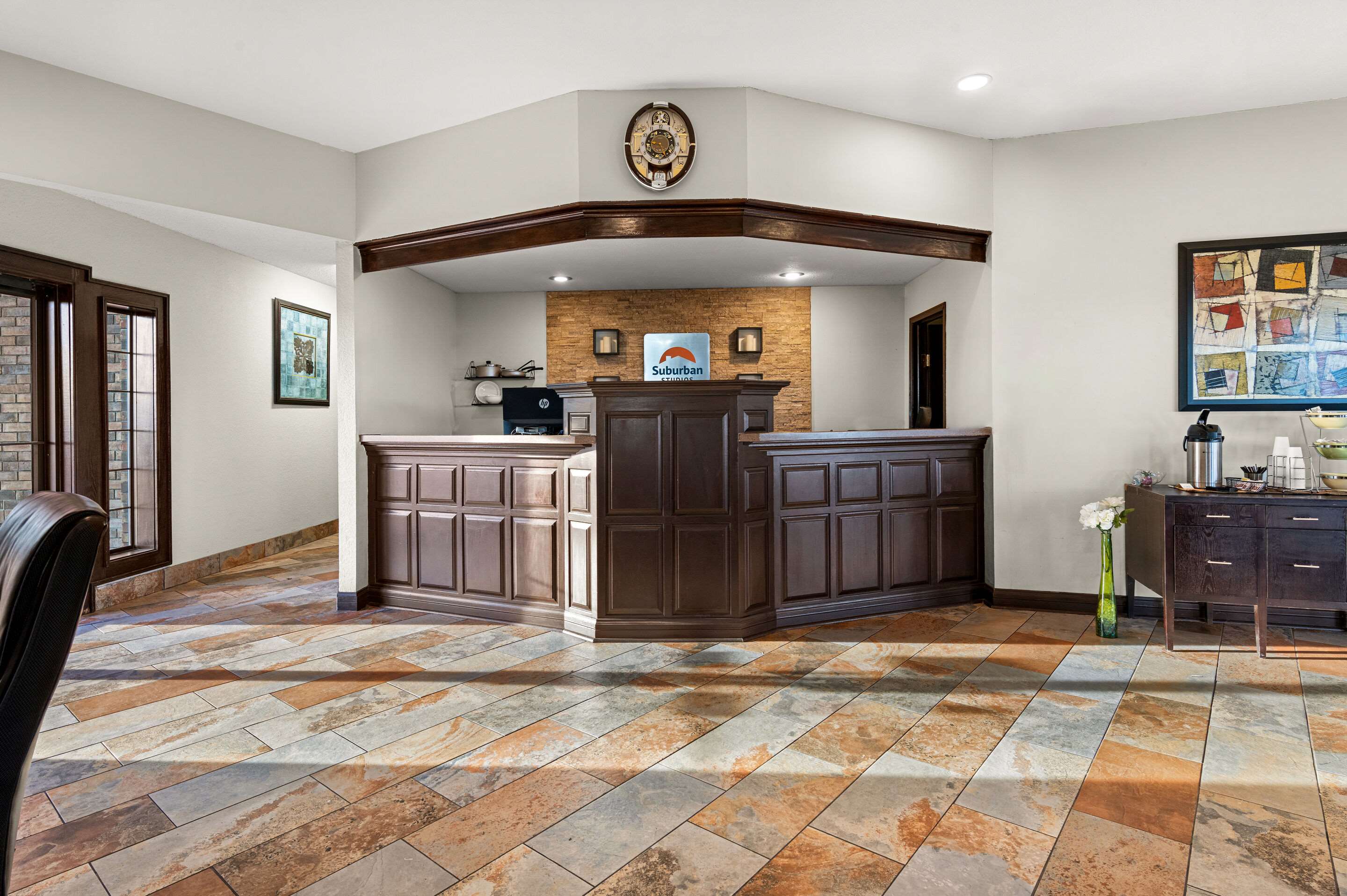 Front desk | Suburban Studios Kansas City Airport North