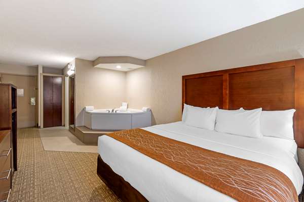  - Comfort Inn Conference Center Maryland Heights - I-270, Exit 16