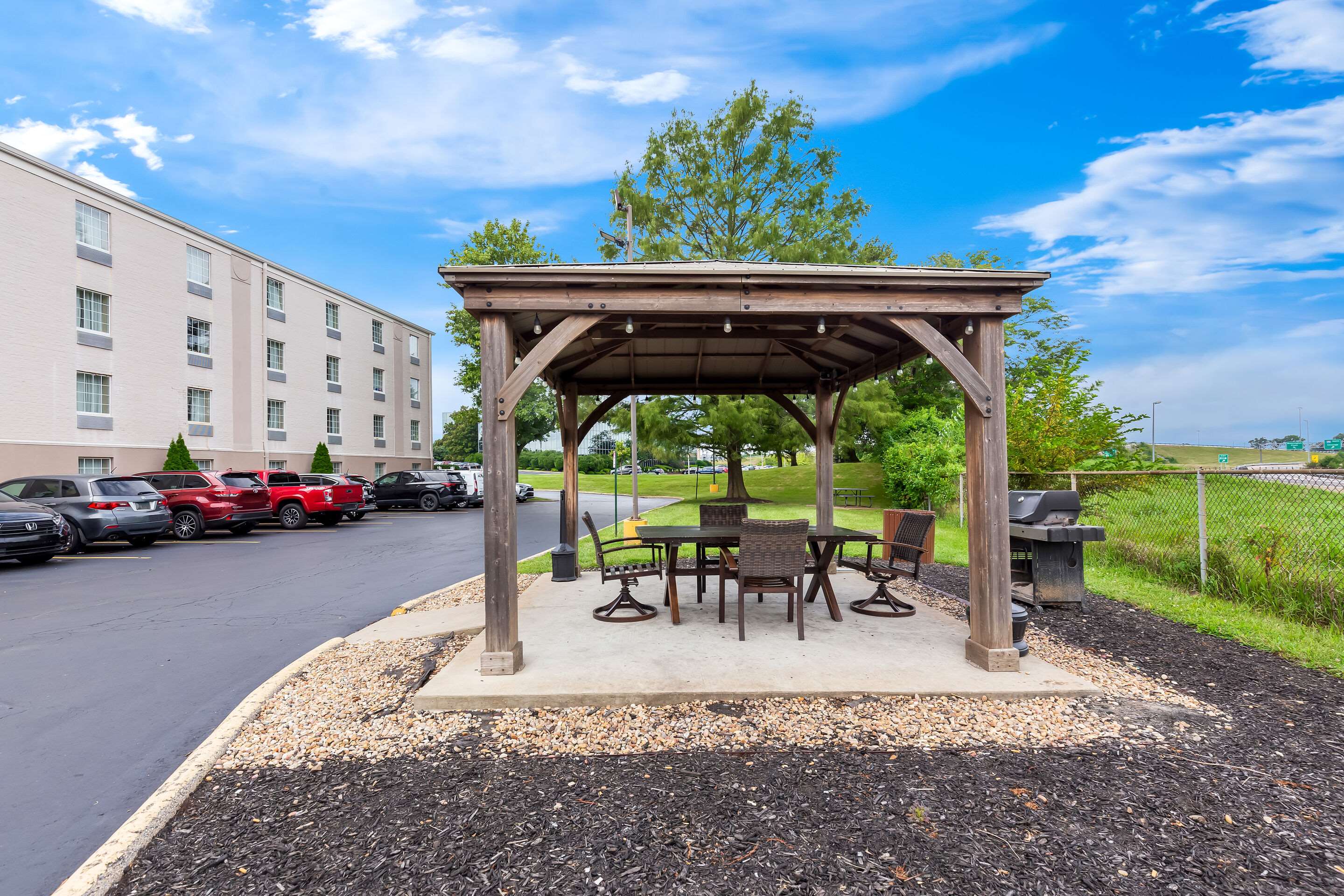 Hotel exterior | Comfort Inn St Louis – Westport