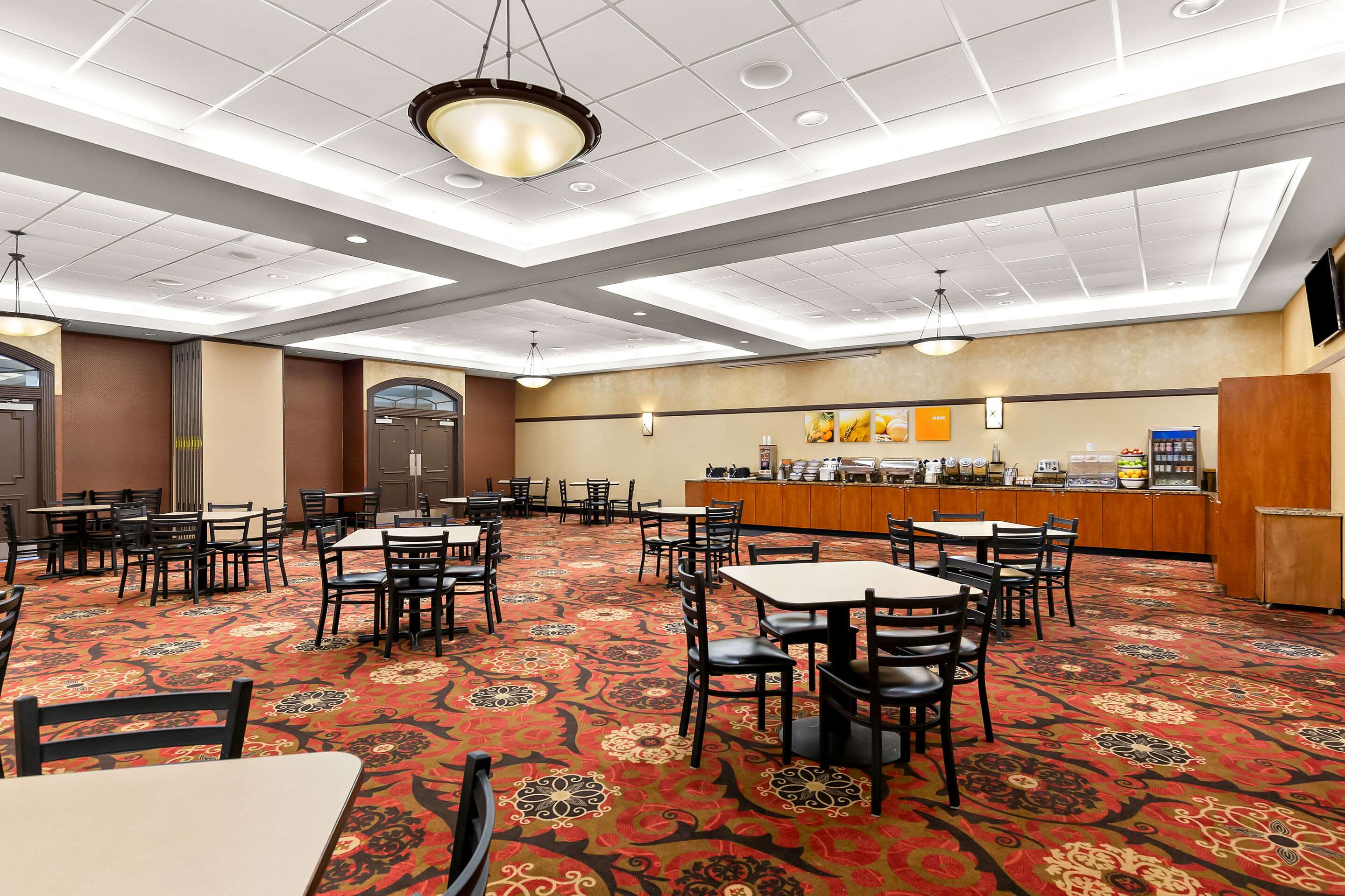 Breakfast area | Comfort Inn St Louis – Westport